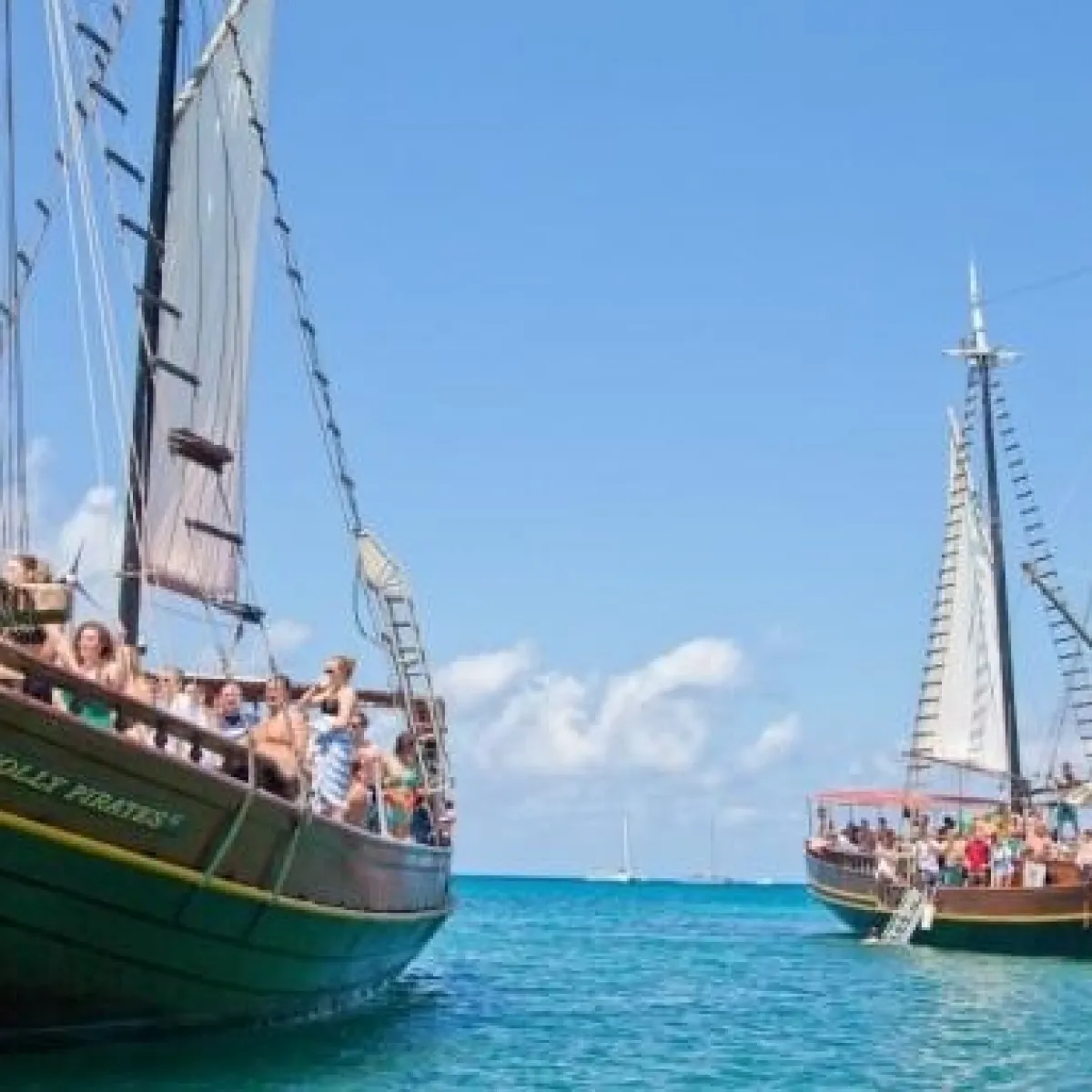 a small boat in a body of water